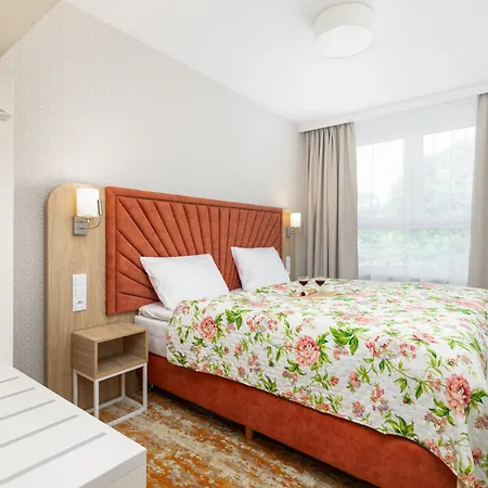 Aparthotel Sun & Bel Mare With Parking By Renters Miedzyzdroje