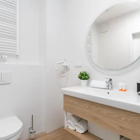 Sun & Bel Mare With Parking By Renters