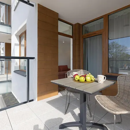 Aparthotel Sun & Bel Mare With Parking By Renters Miedzyzdroje