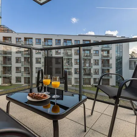 Apartahotel Sun & Bel Mare With Parking By Renters