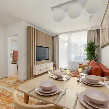 Sun & Bel Mare With Parking By Renters Aparthotel