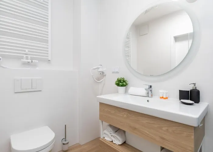 Sun & Bel Mare With Parking By Renters