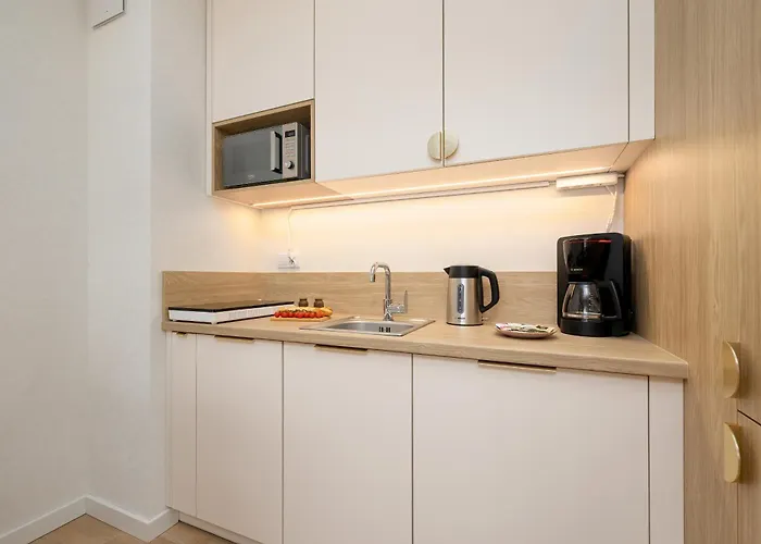 Sun & Bel Mare With Parking By Renters